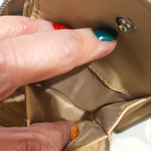 Guess small wallet - Picture 8 of 8